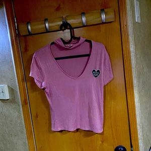 ❤️❤️ Mega Babe Embroidered Heart Choker Shirt